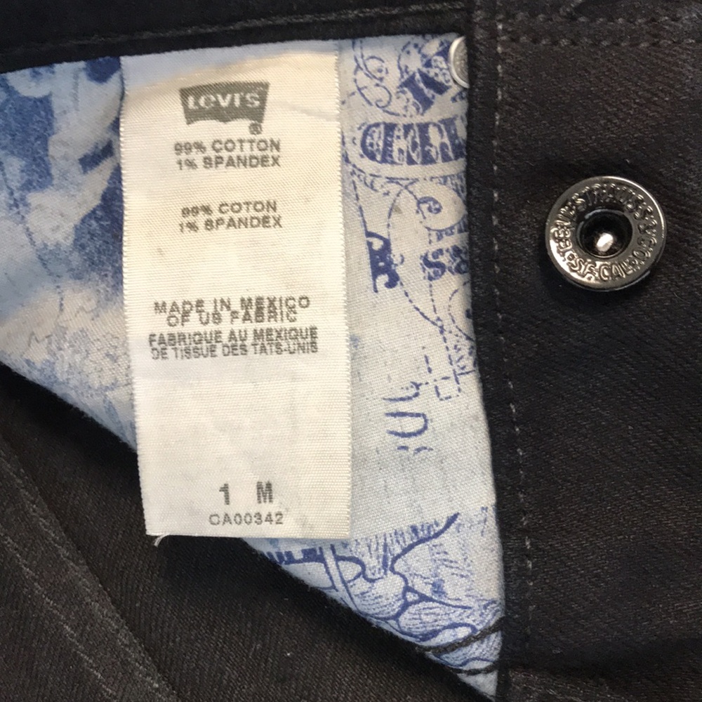 Levi’s Black Jeans | 1M/US25 - Picture 4 of 7
